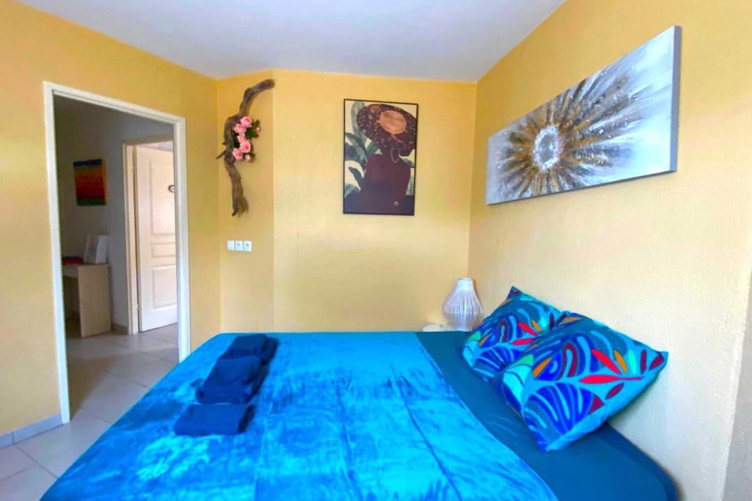 Photo of Bedroom in Villeneuve Loubet Beach