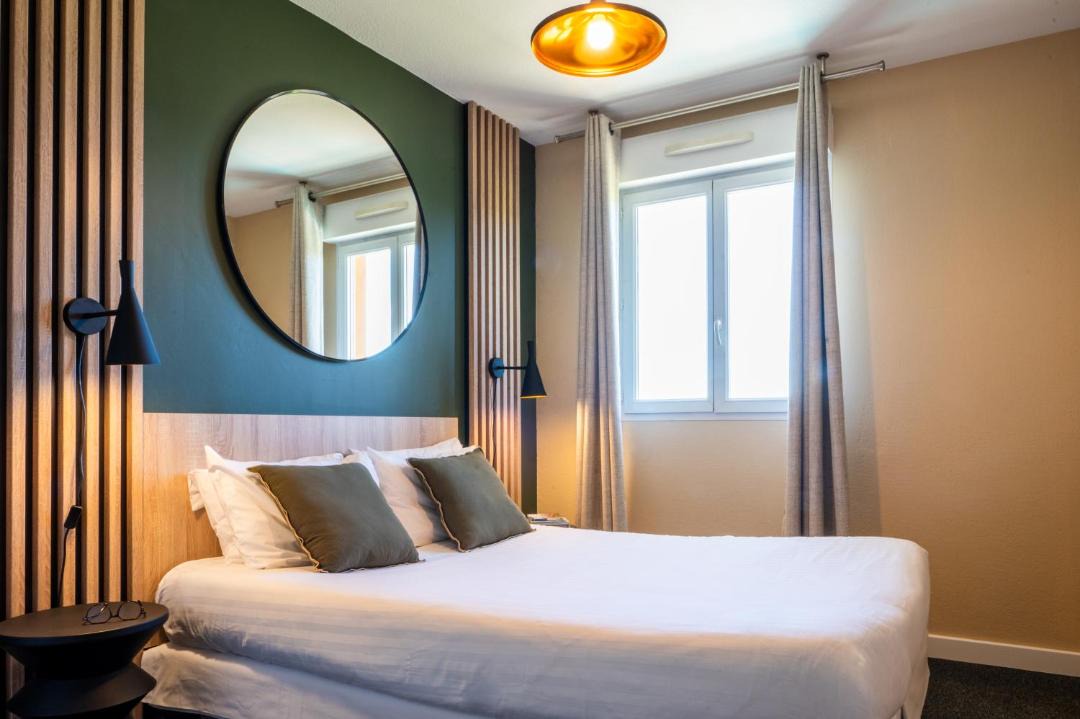 Photo of Bedroom in Biot
