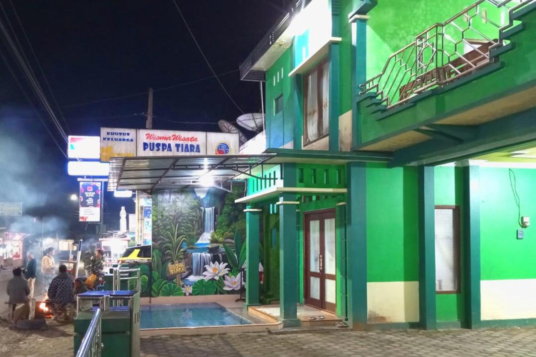 Photo of Others in Guci