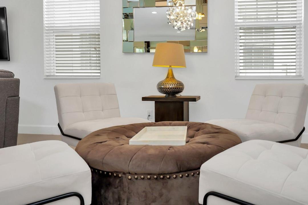 Photo of Livingroom in Bay Lake