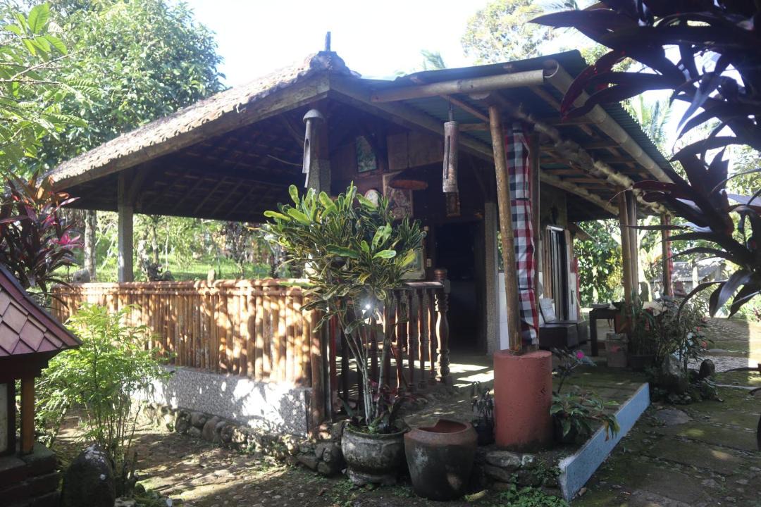 Photo of Others in Selemadeg