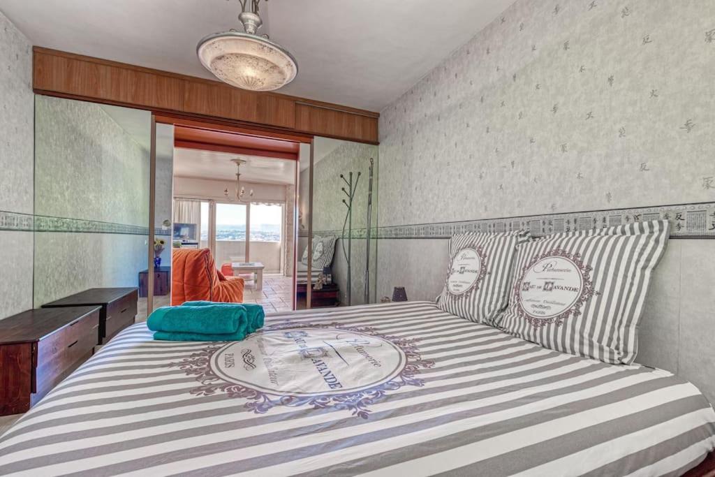 Photo of Bedroom in Riquier