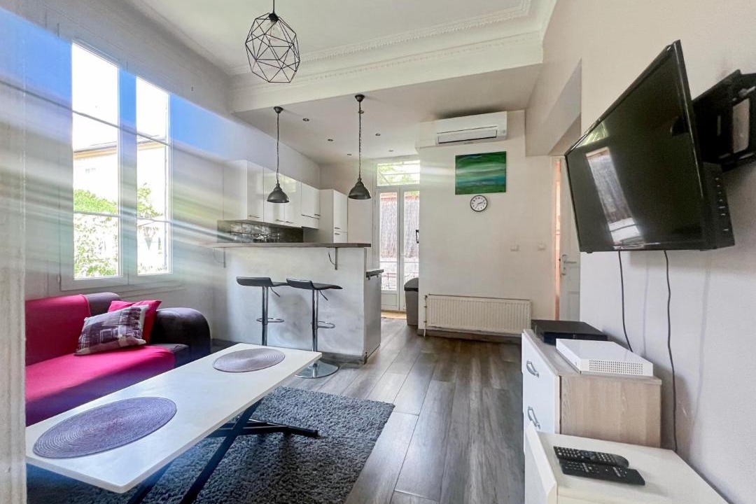 Photo of Livingroom in La Californie