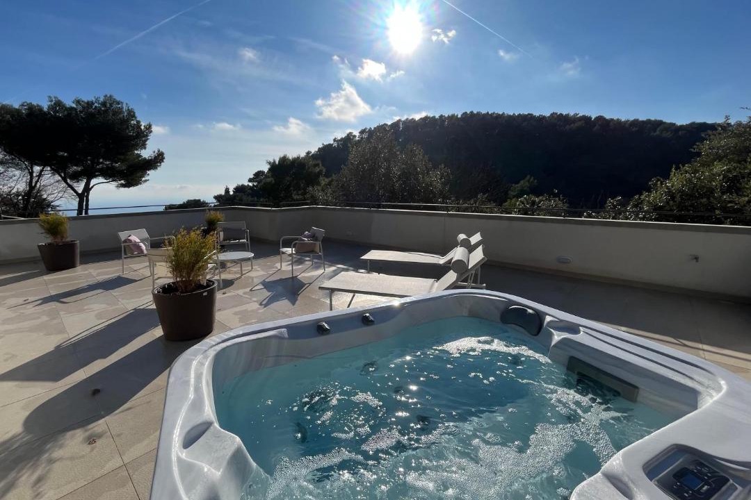 Photo of Others in Eze