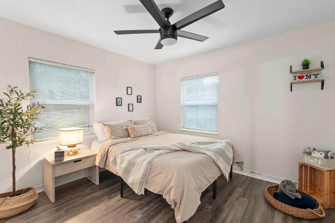 Photo of Bedroom in College Park