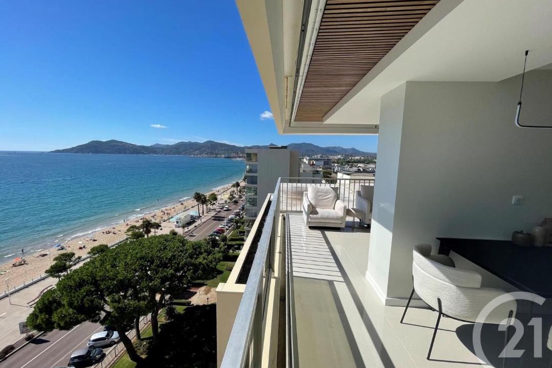 Photo of Patio Balcony in La Bocca