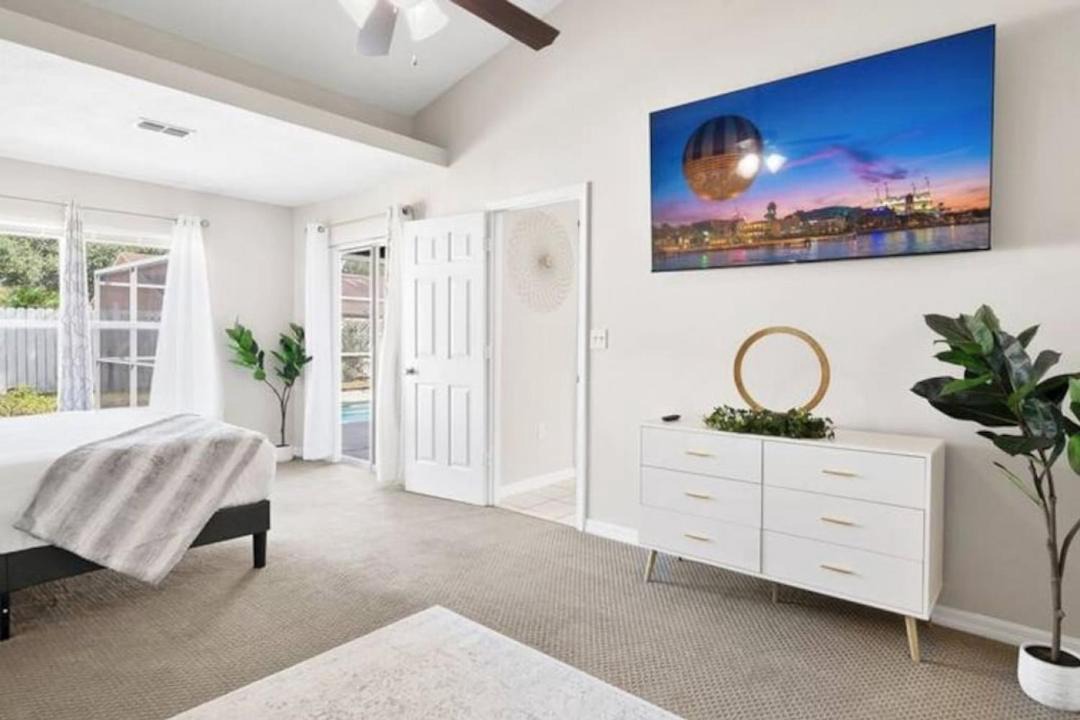 Photo of Bedroom in Briargrove
