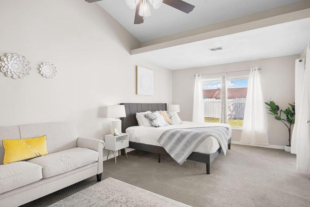 Photo of Bedroom in Briargrove
