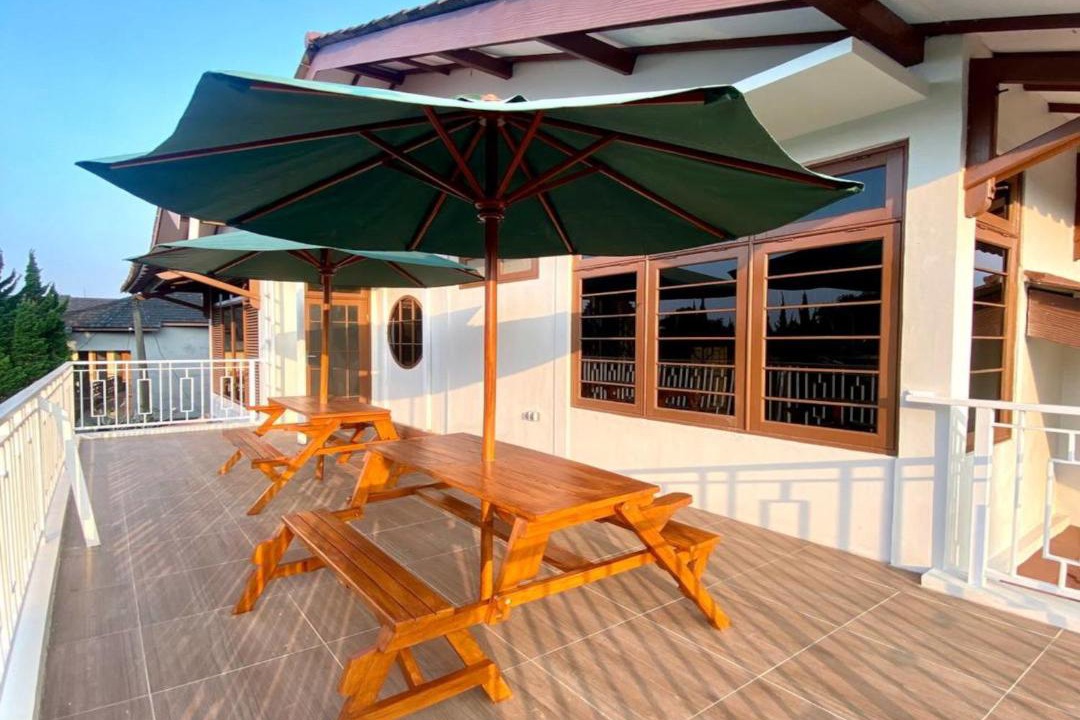 Photo of Patio Balcony in Cipanas