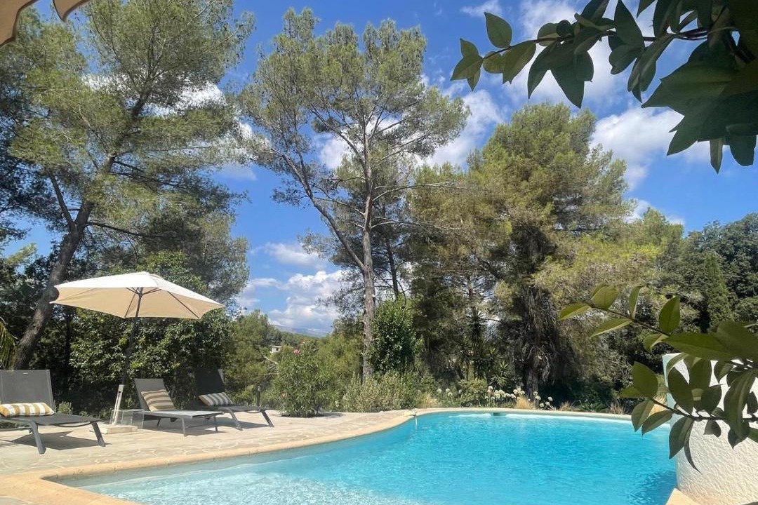Photo of Others in Les Maillans