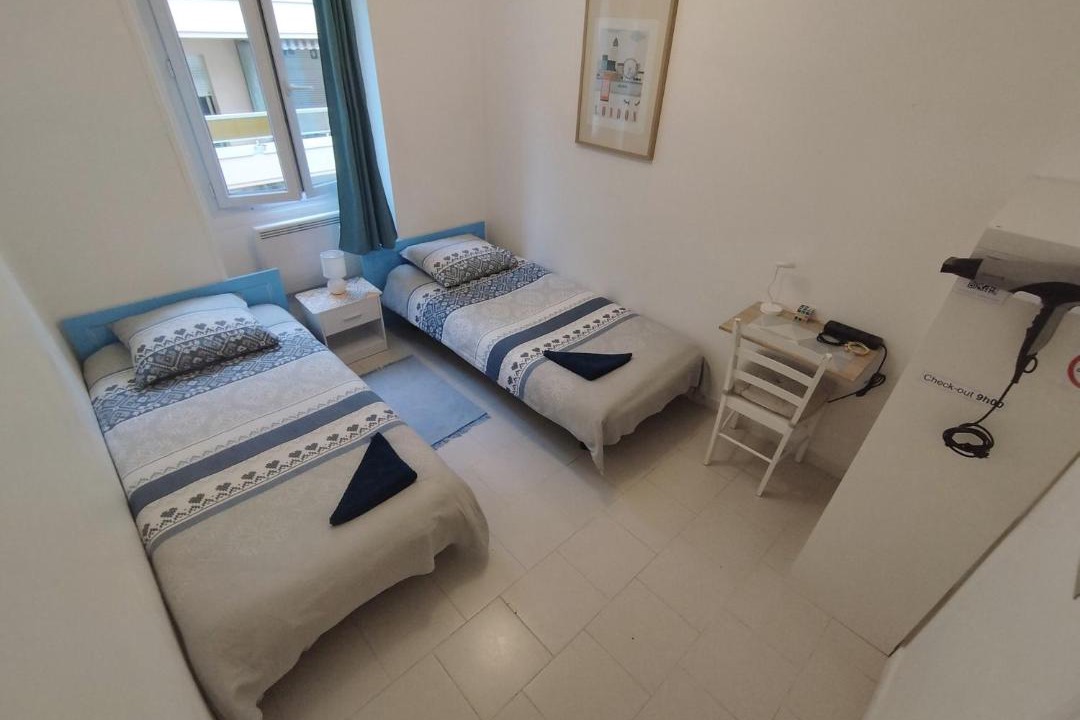 Photo of Bedroom in Vernier