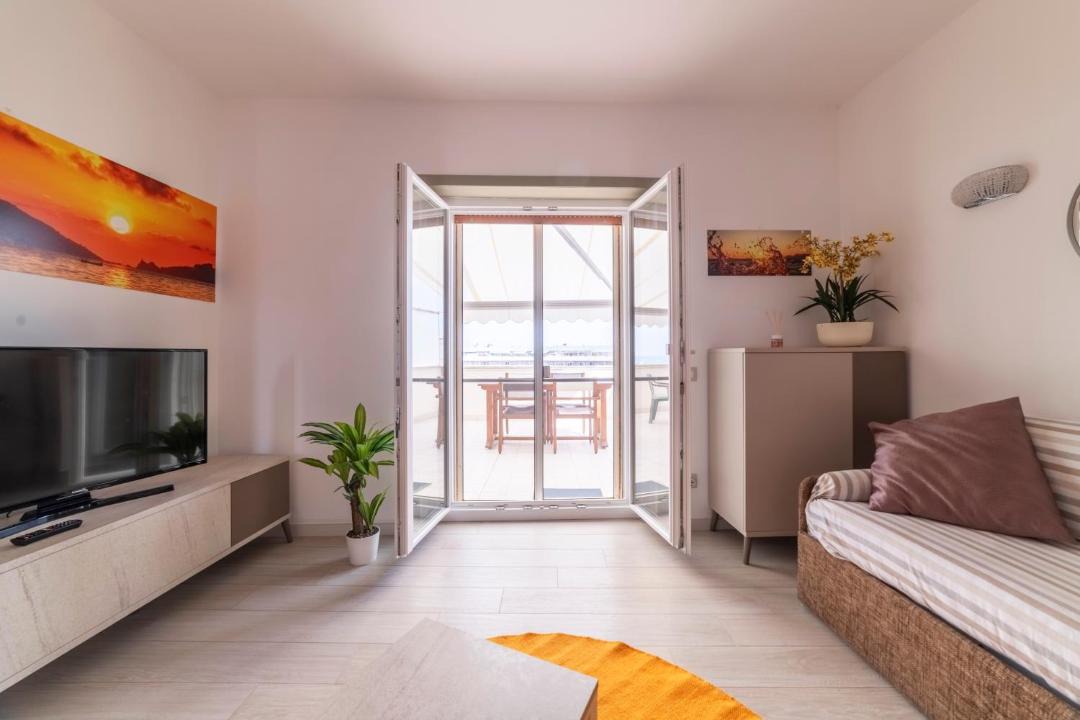 Photo of Livingroom in Tirrenia