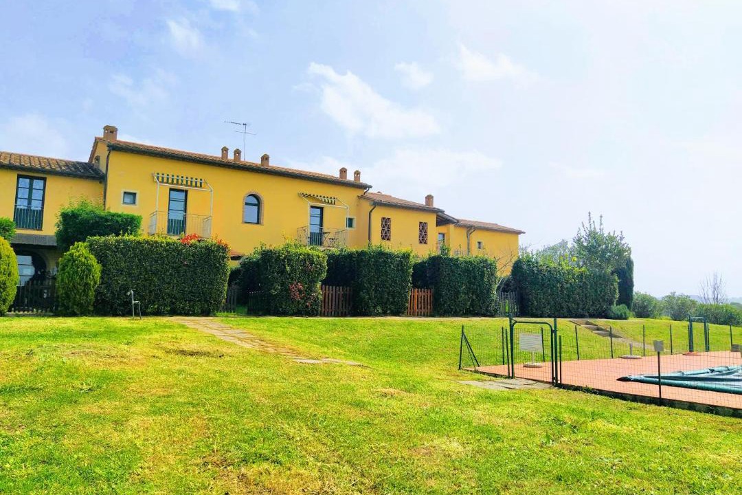 Photo of Others in Castellina Marittima