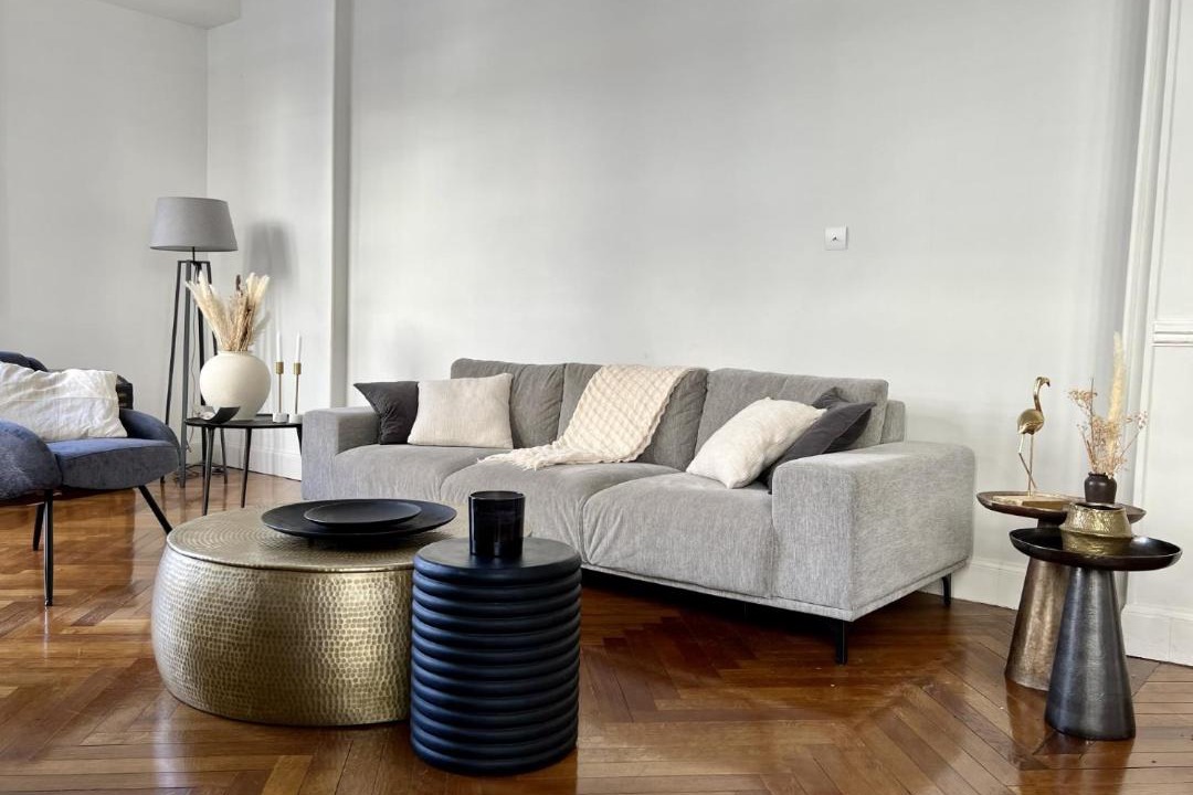 Photo of Livingroom in Musicians Quarter