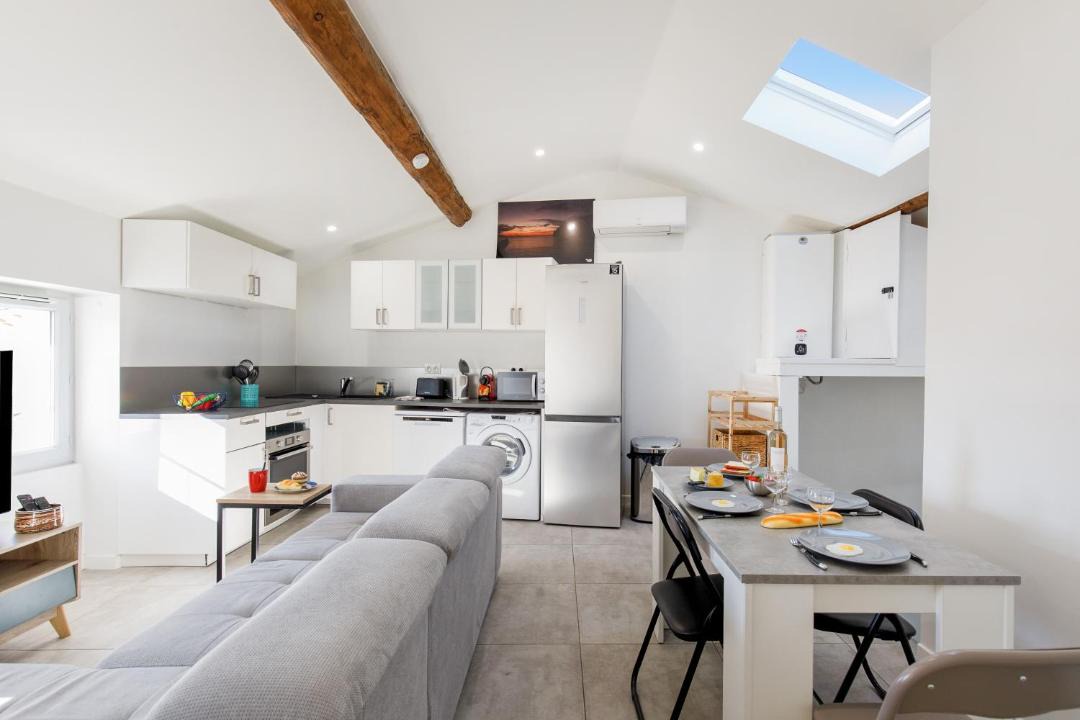 Photo of Livingroom in Saint-Paul-en-Foret