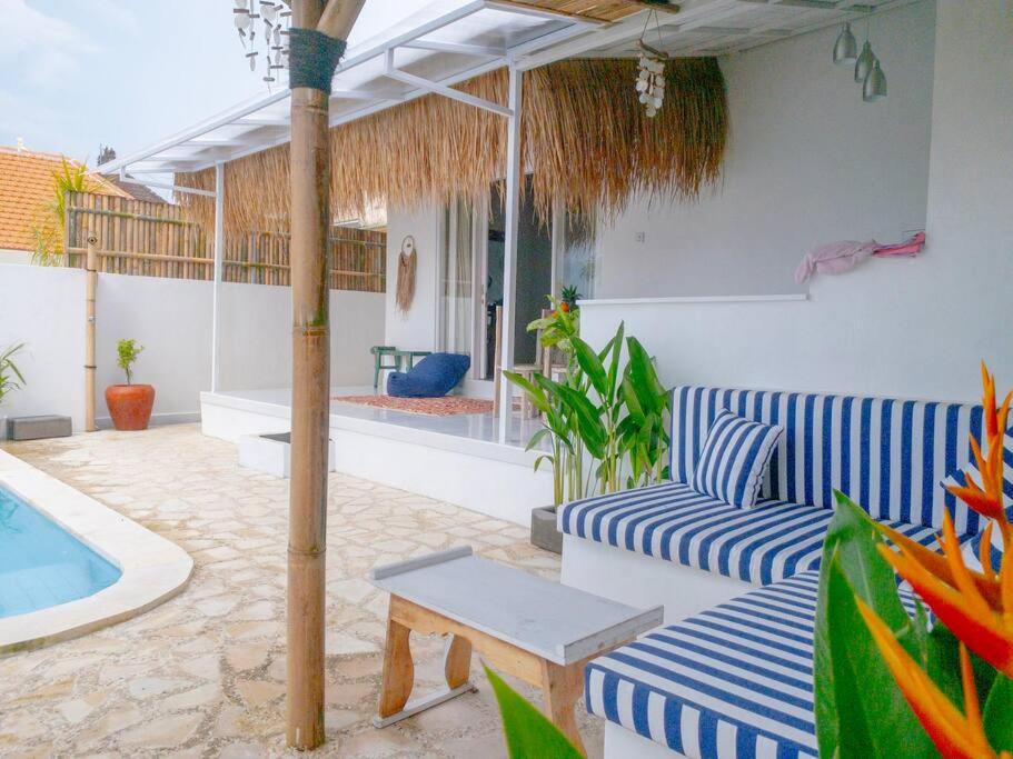 Photo of Patio Balcony in Singapadu Tengah