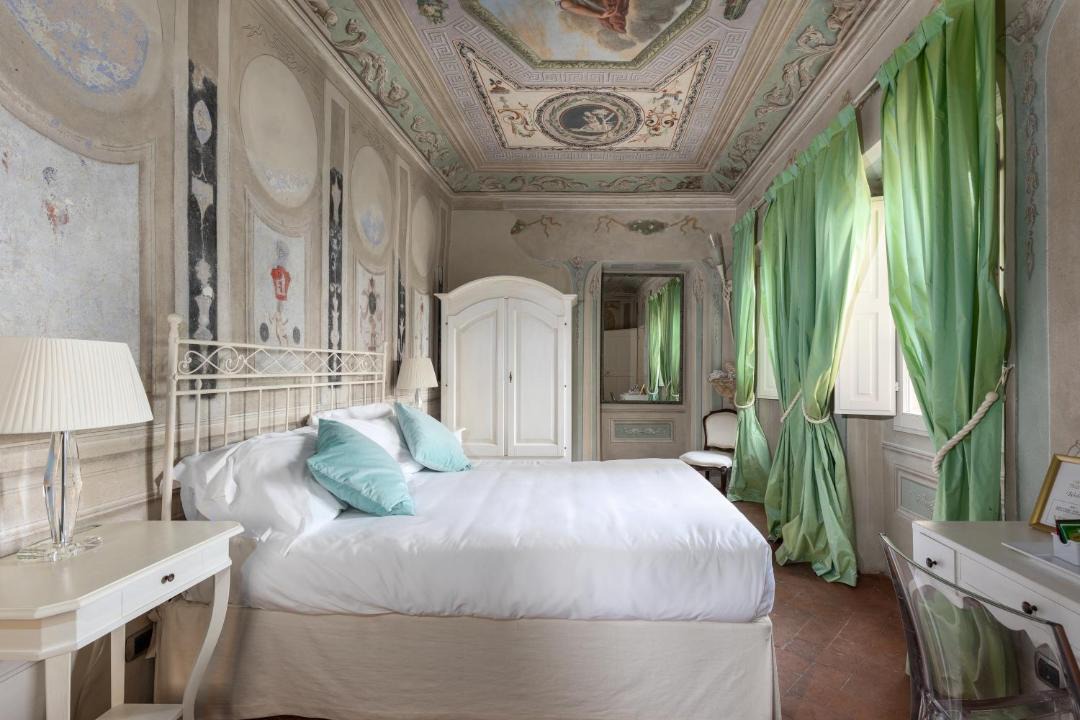 Photo of Bedroom in Calci