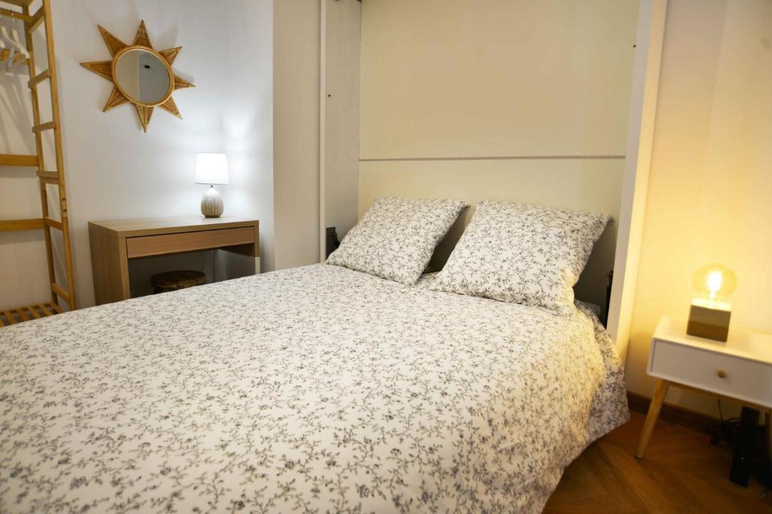 Photo of Bedroom in Les Baumettes