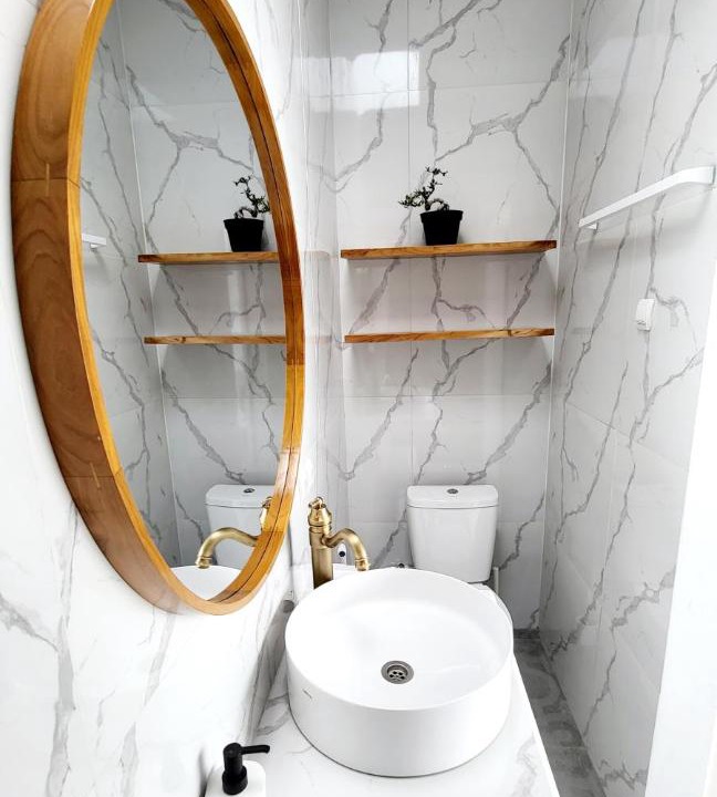 Photo of Bathroom in Kalibukbuk
