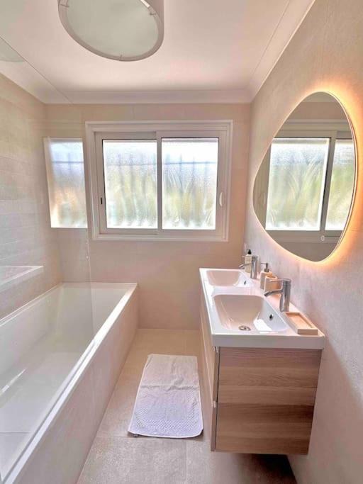 Photo of Bathroom in Antheor