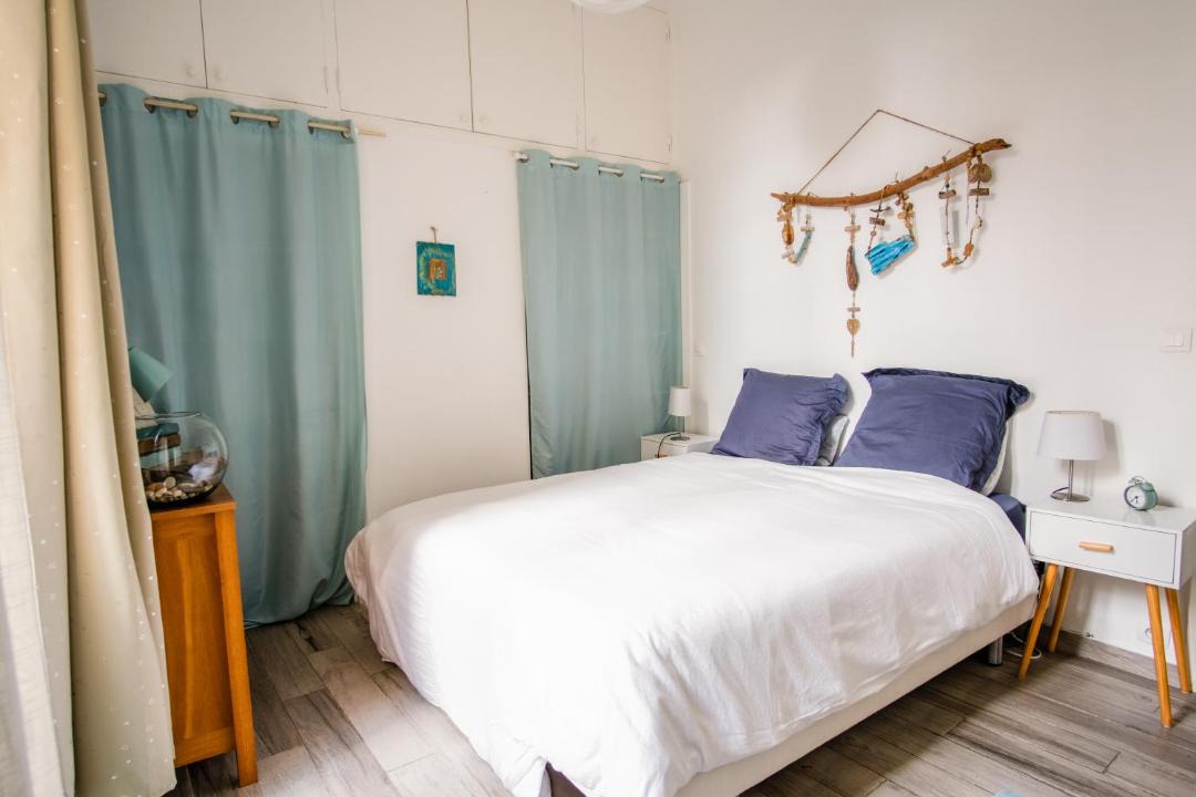 Photo of Bedroom in Riou - Petit Juas - Av de Grasse