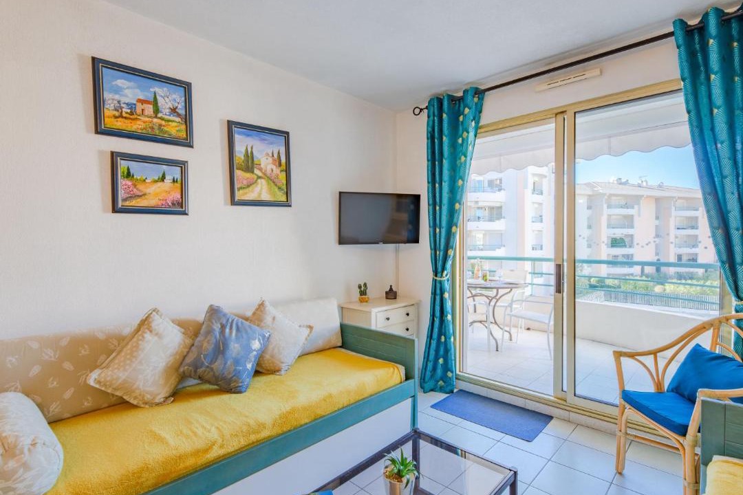 Photo of Livingroom in Frejus Port