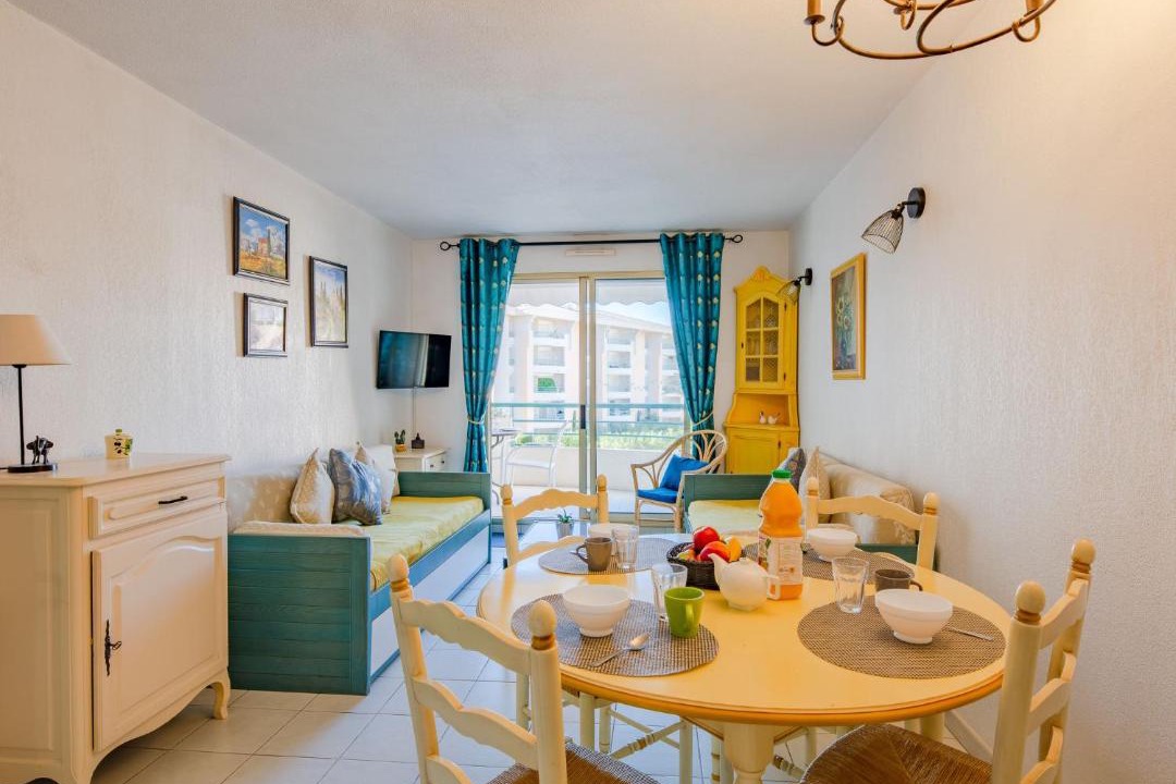 Photo of Livingroom in Frejus Port