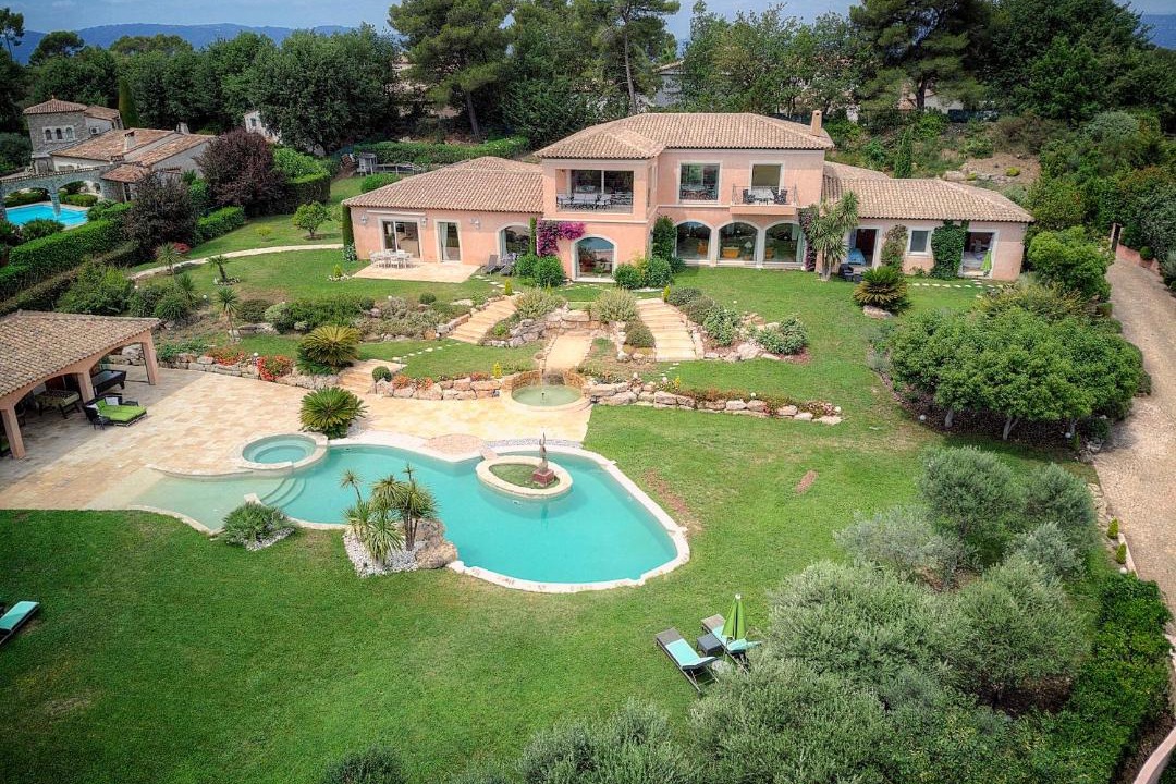Photo of Others in Mougins