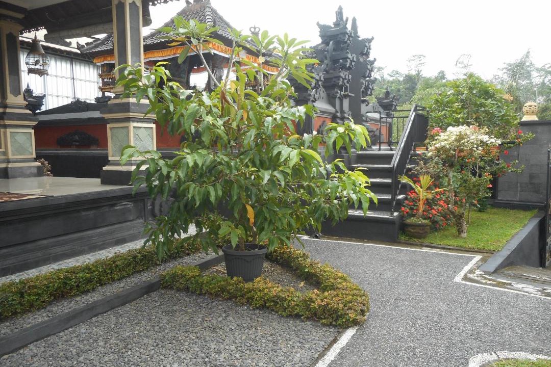 Photo of Others in Besakih