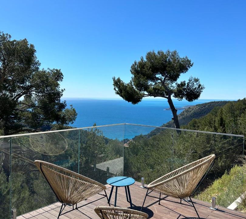 Photo of Others in Eze