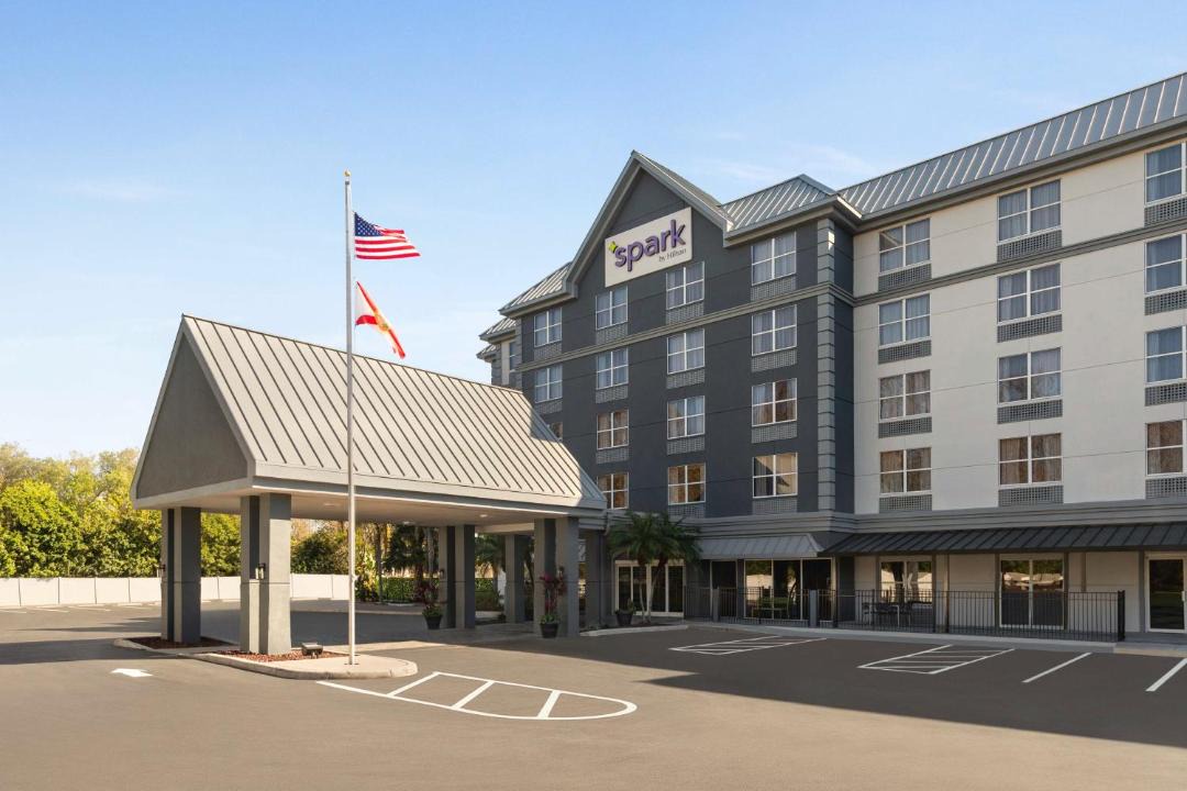Photo of Buildings in Florida Center