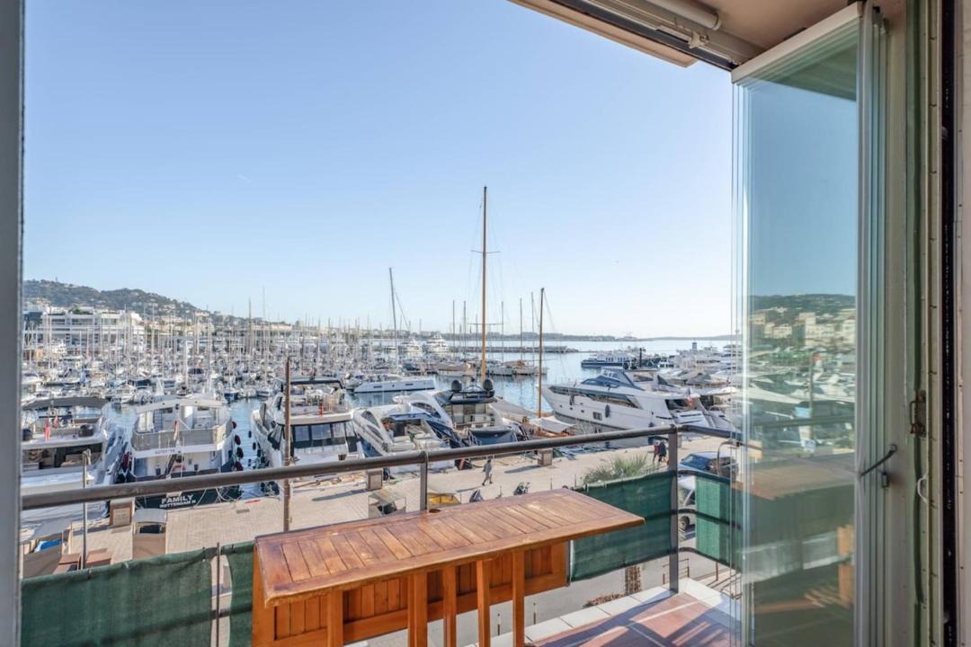 Photo of Patio Balcony in Le Suquet