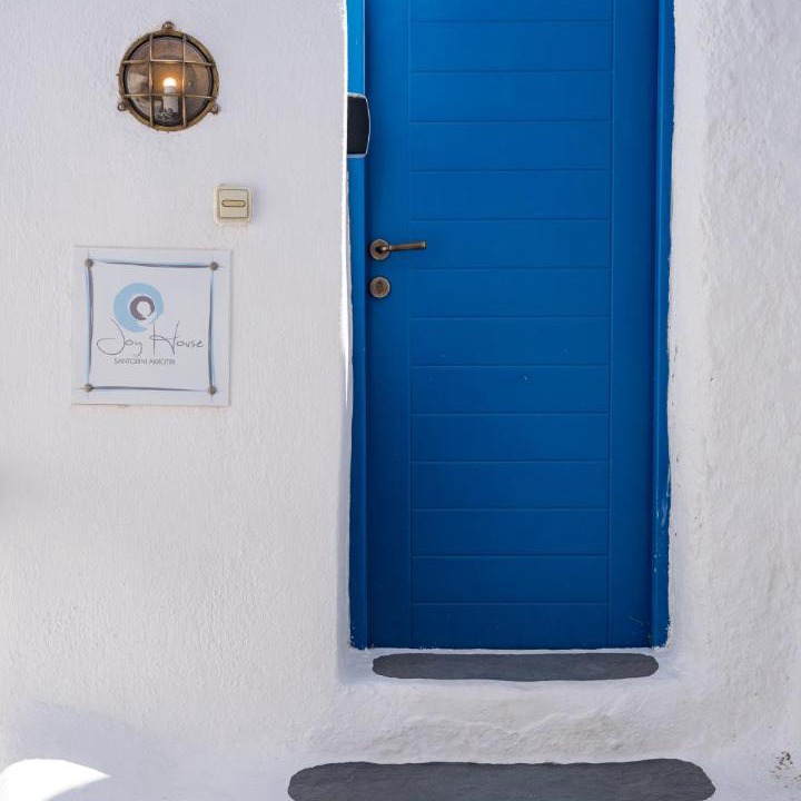 Photo of Others in Akrotiri