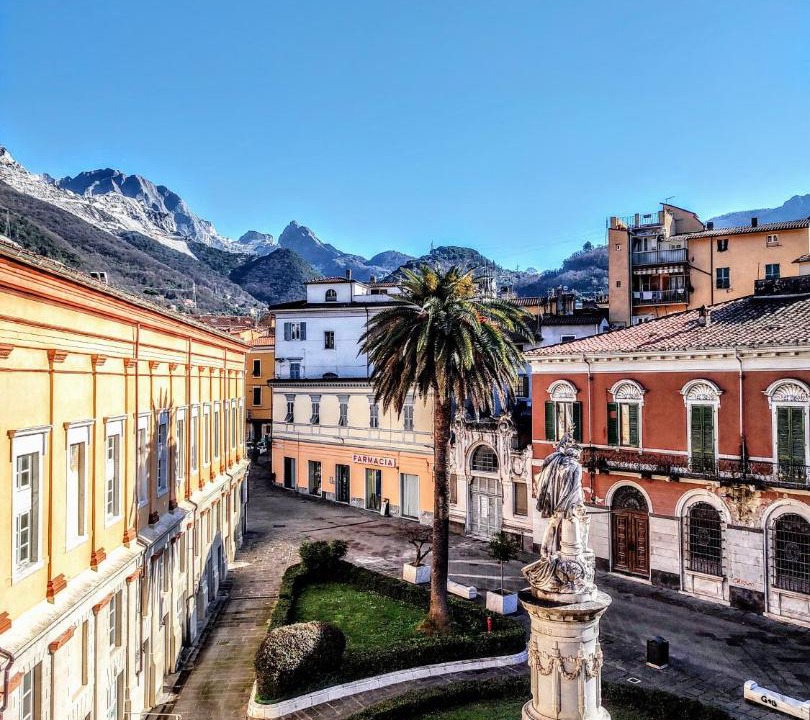 Photo of Others in Carrara