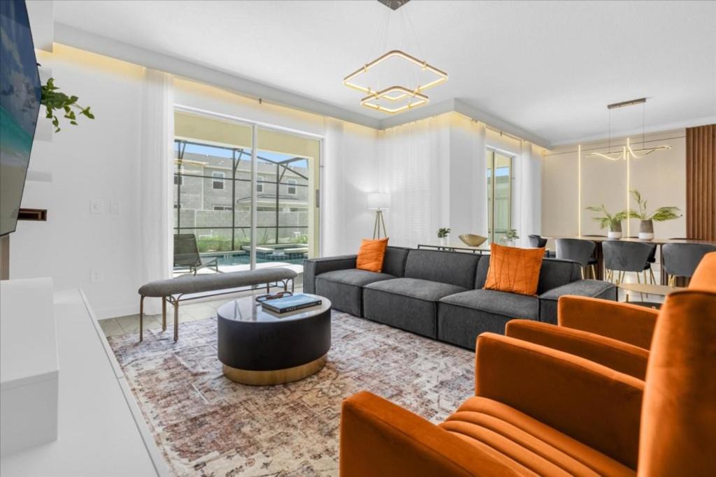 Photo of Livingroom in Campbell