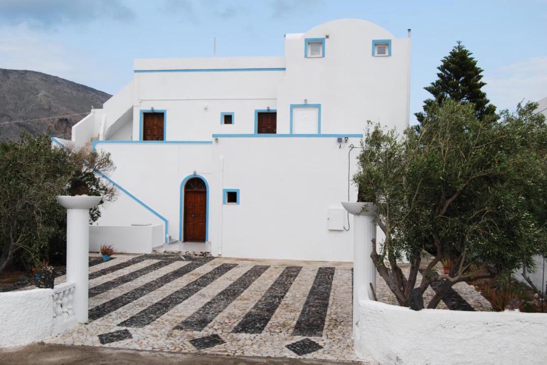 Photo of Buildings in Santorini
