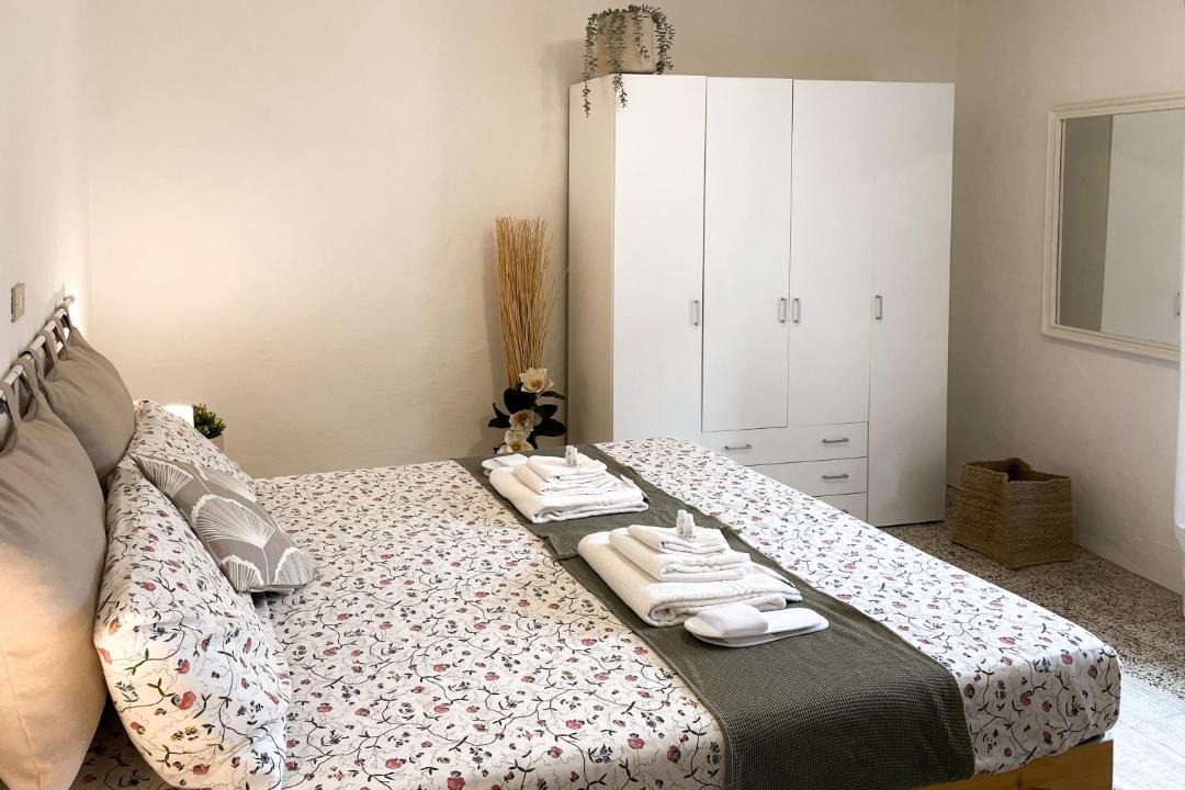Photo of Bedroom in Castellina Marittima