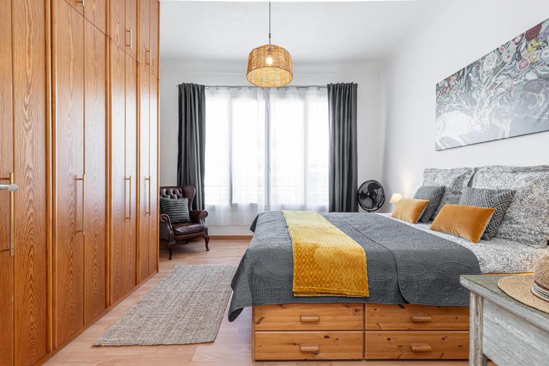 Photo of Bedroom in Les Baumettes