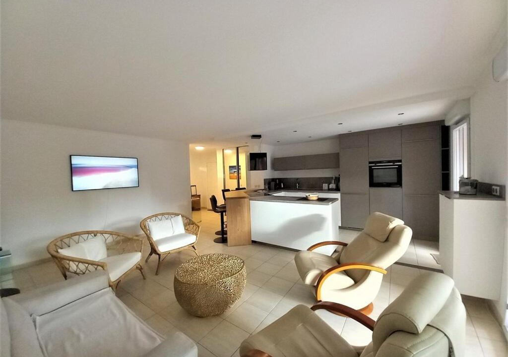 Photo of Livingroom in Saint-Aygulf