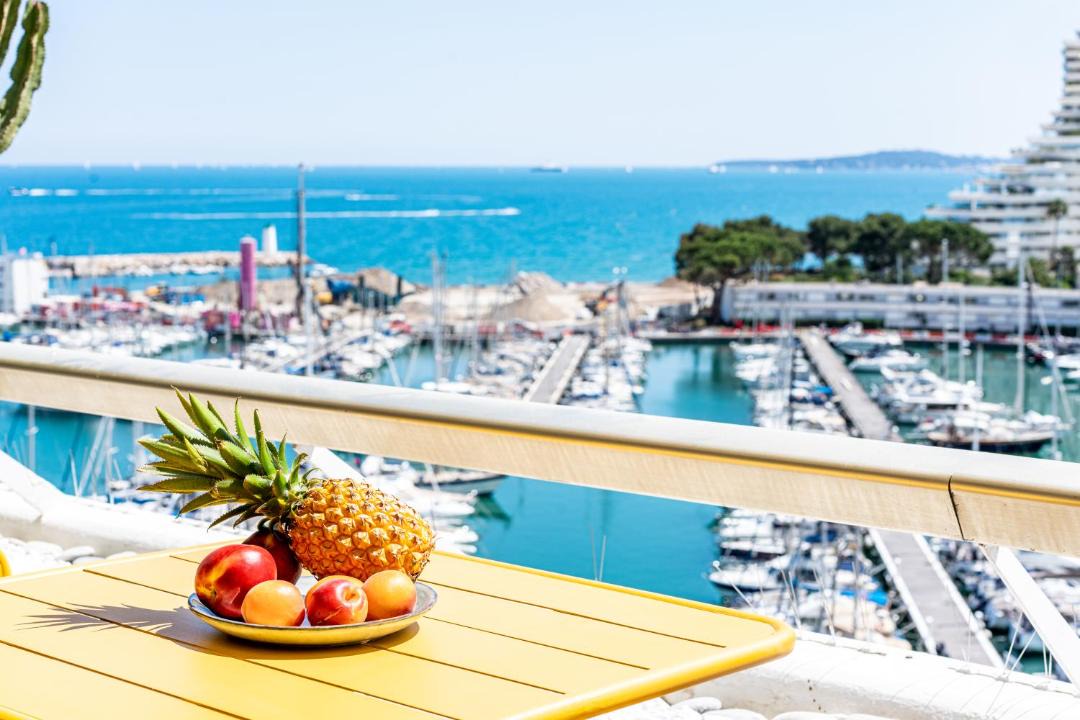 Photo of Patio Balcony in Villeneuve Loubet Beach