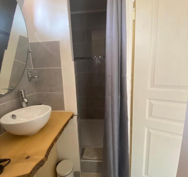 Photo of Bathroom in Antheor