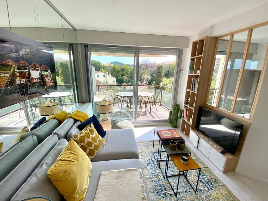 Photo of Livingroom in Saint-Tropez