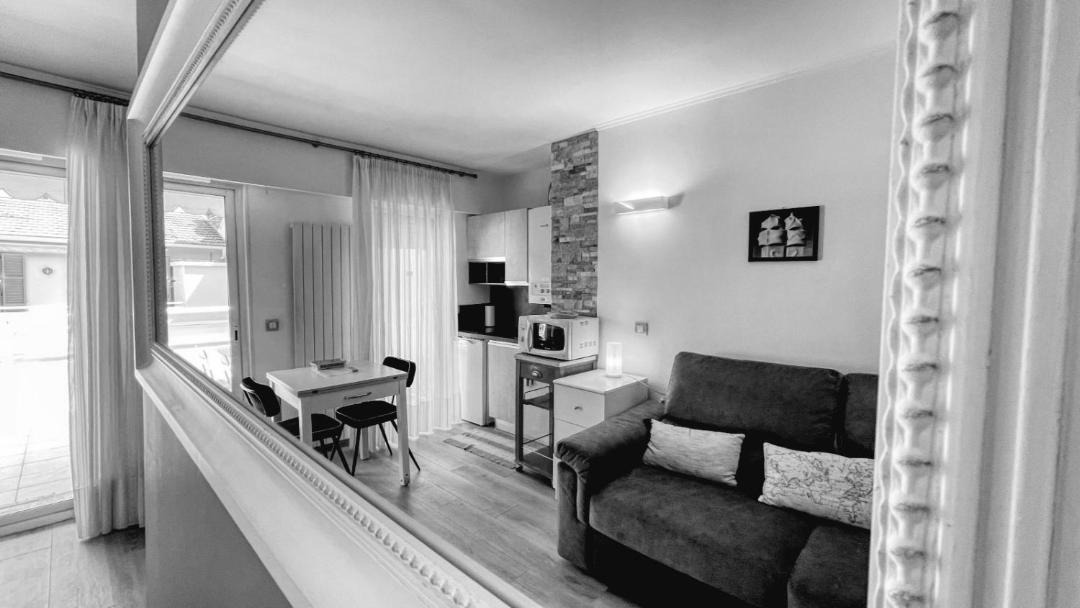 Photo of Livingroom in Beausoleil