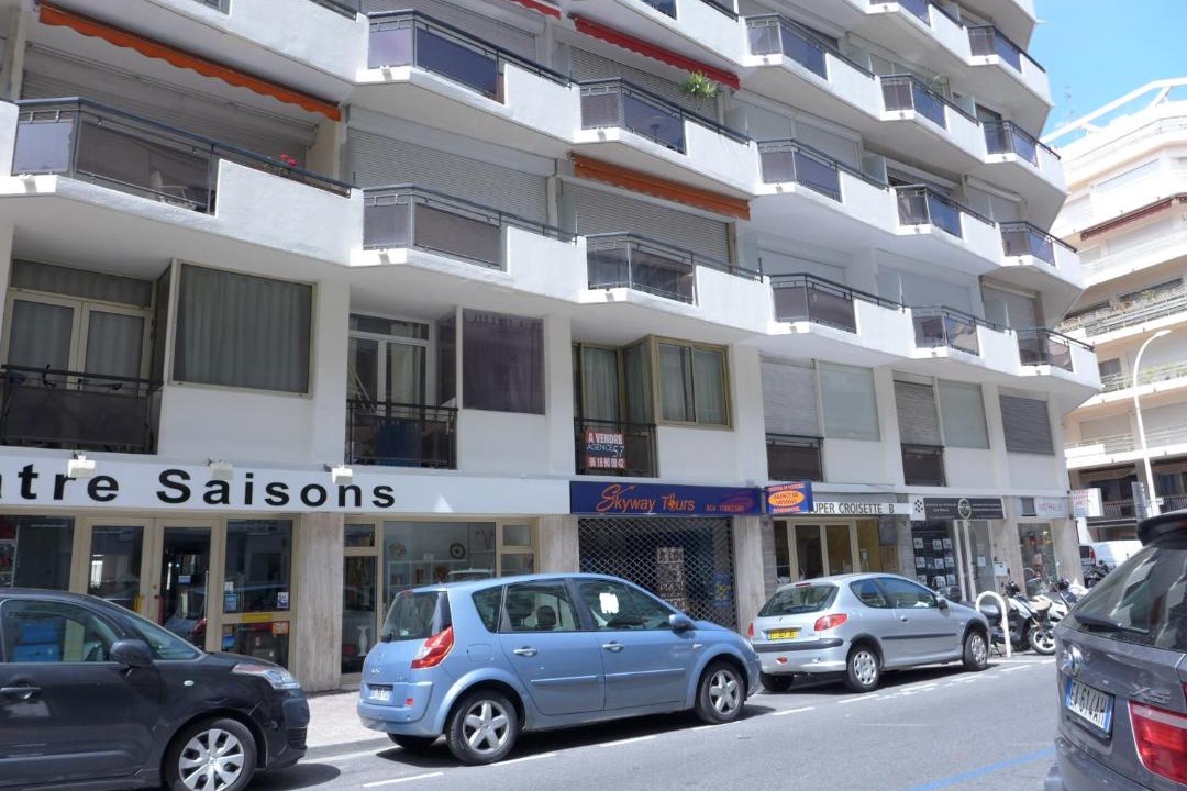 Photo of Buildings in Cannes City Centre