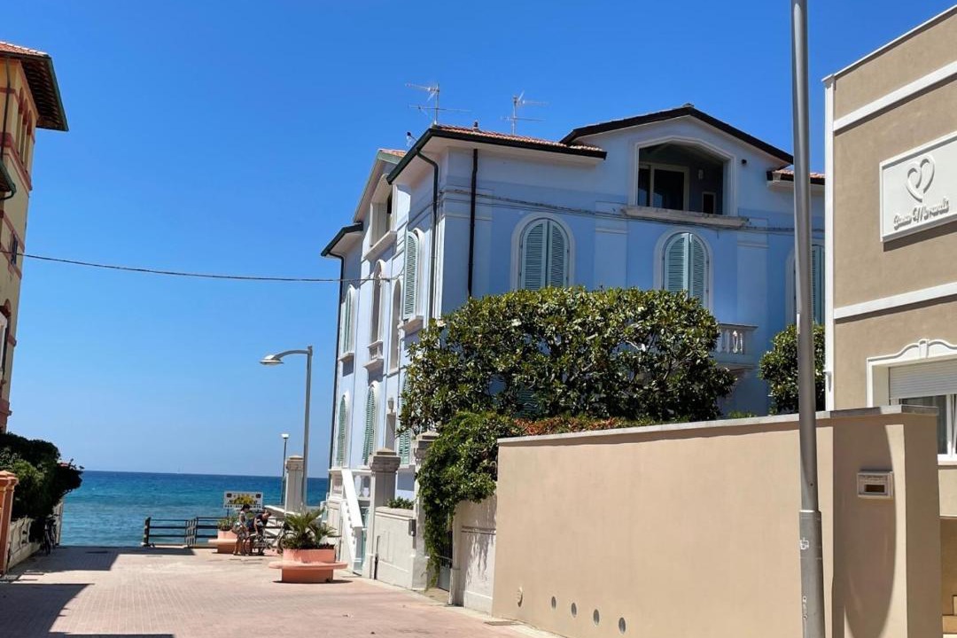 Photo of Buildings in San Vincenzo