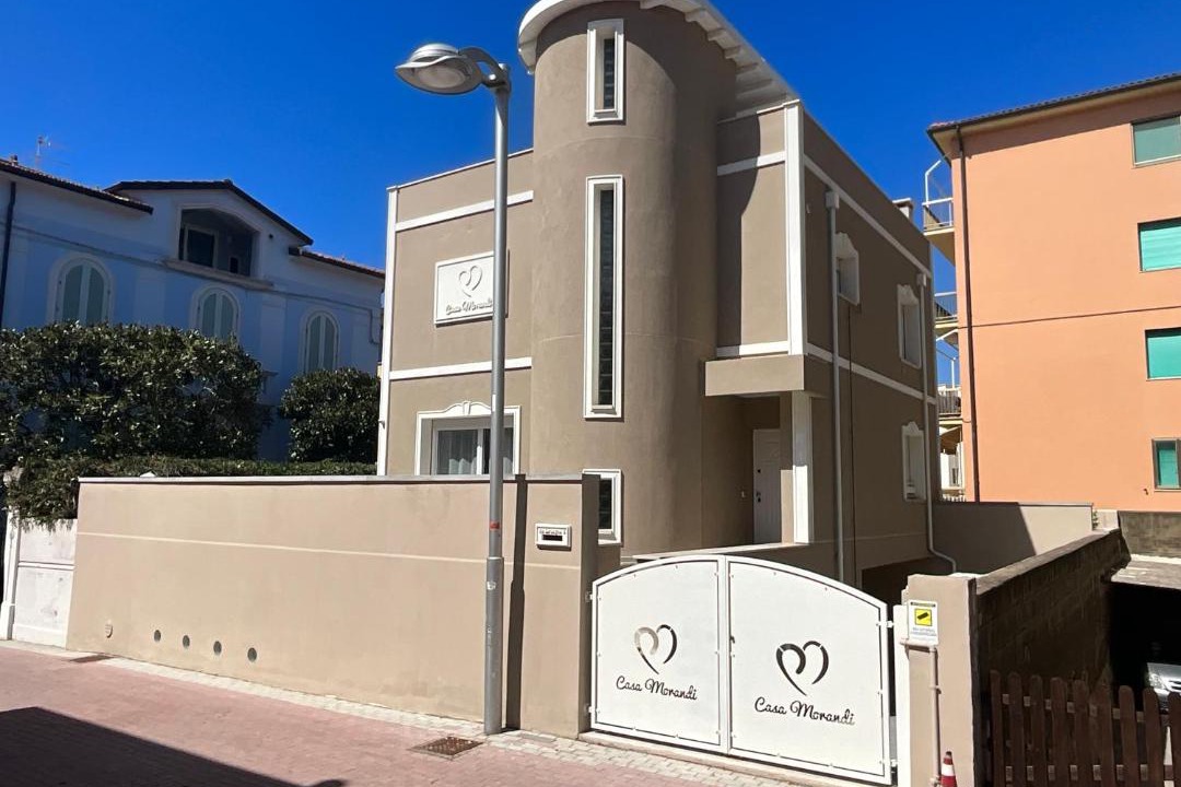 Photo of Buildings in San Vincenzo