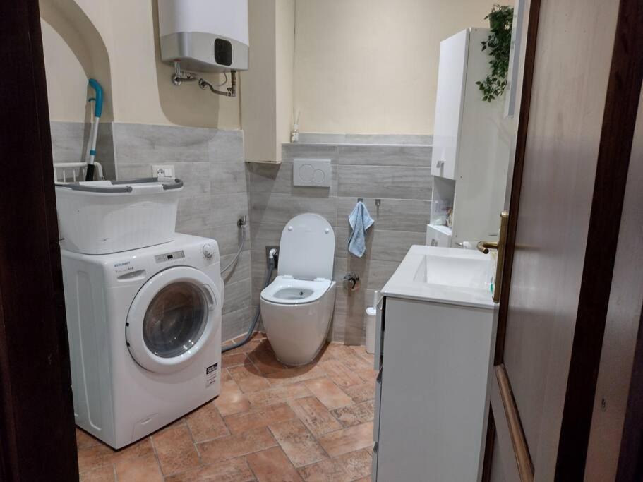 Photo of Bathroom in Corsanico-Bargecchia