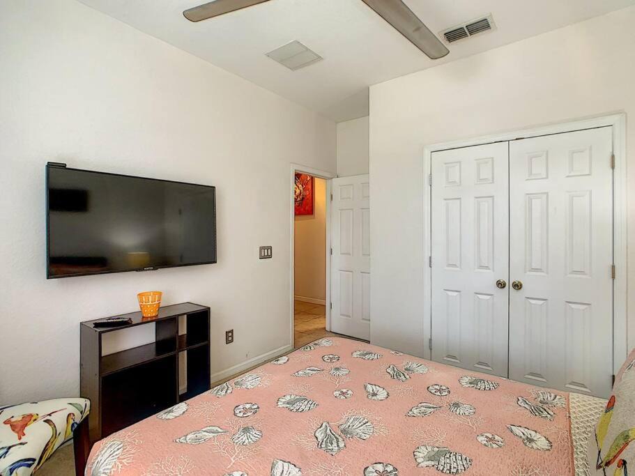Photo of Bedroom in Trafalgar Village