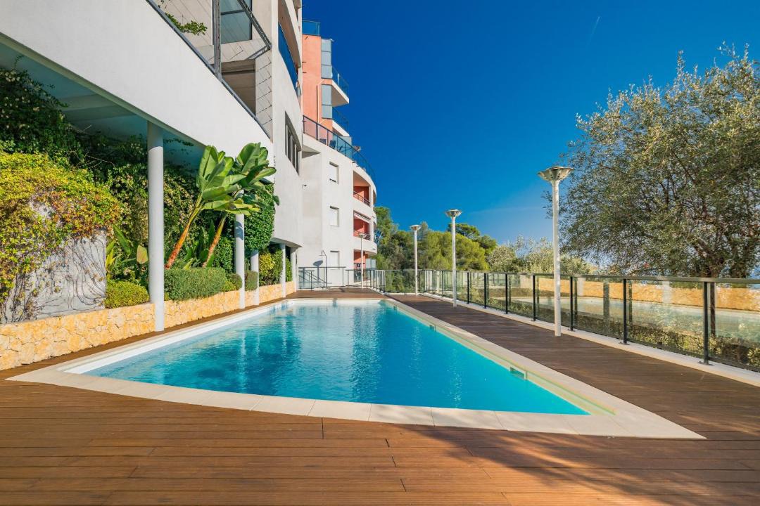 Photo of Outdoor in Beausoleil
