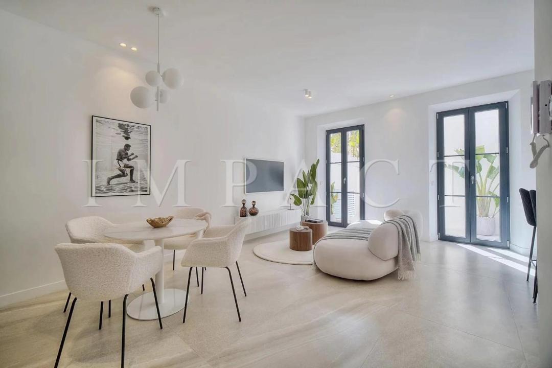 Photo of Livingroom in Speracedes